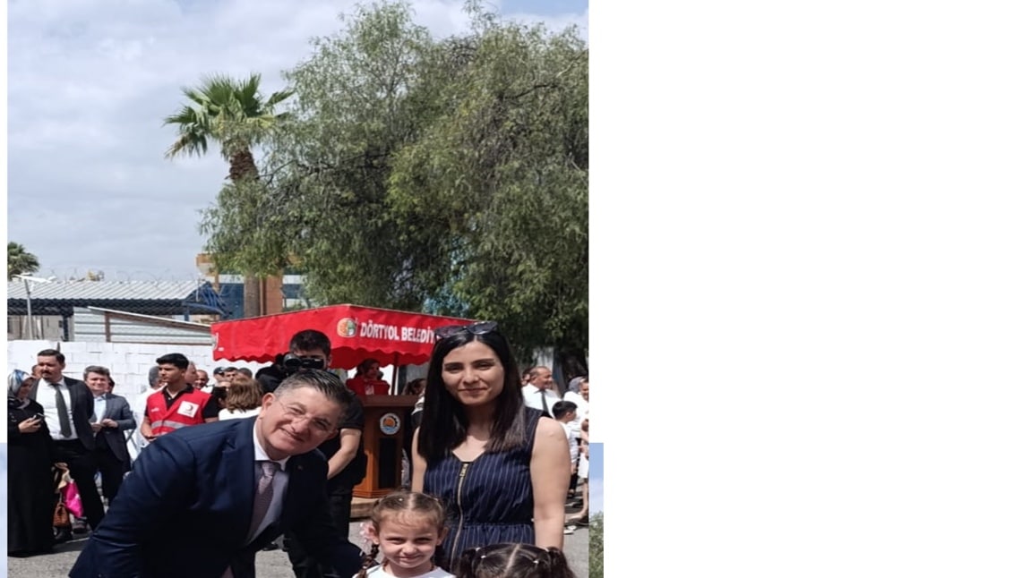 Çocuk Gözüyle Milli Egemenlik ve Dünya Barış resim yarışmasıda ana sınıfı öğrencimiz 